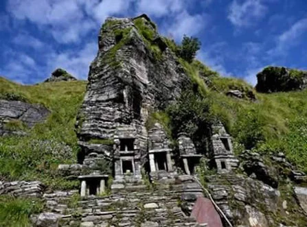 रुद्रनाथ मंदिर उत्तराखंड