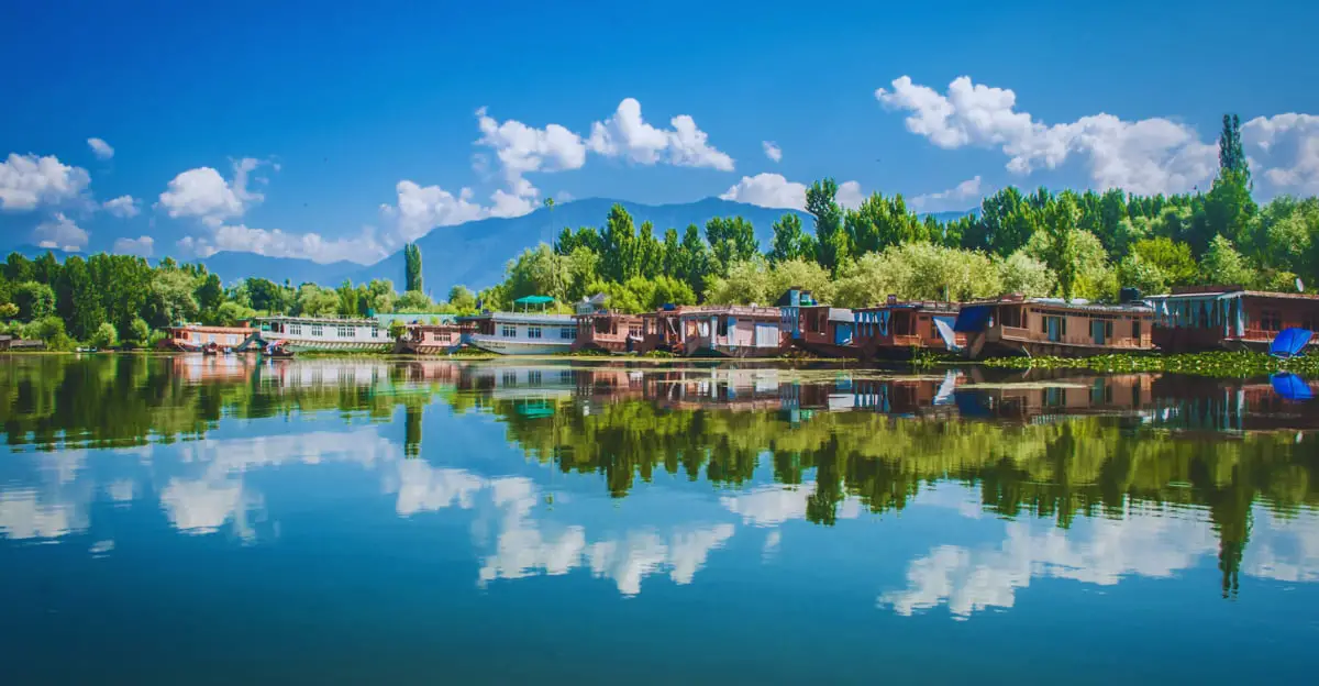 Tourist Places of Kashmir